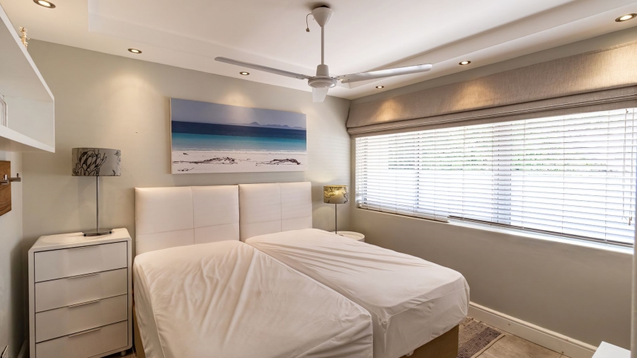 To Let 4 Bedroom Property for Rent in Gordons Bay Village Western Cape